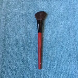Smashbox angled blush brush